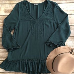 Hunter green top